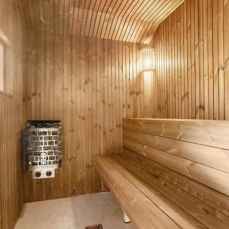 Amazing In With Sauna Feriehus Sæby